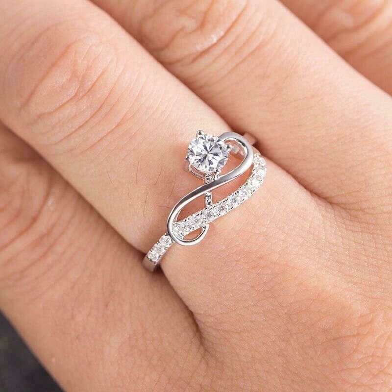 Hvidguld Infinity Hvirvel Bølge Moissanite Ring