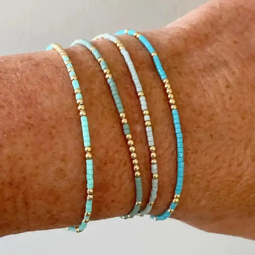 Smart Bohemian bracelet set with turquoise beads