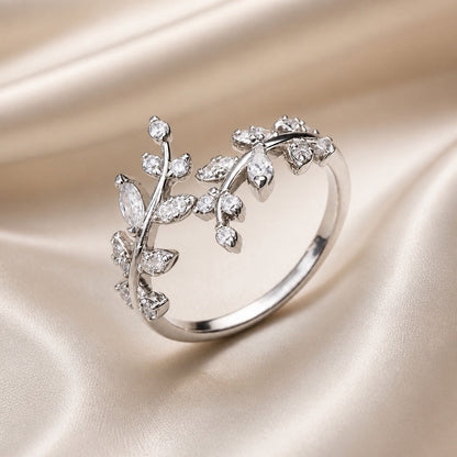 White Gold Zirconia Tendril Ring