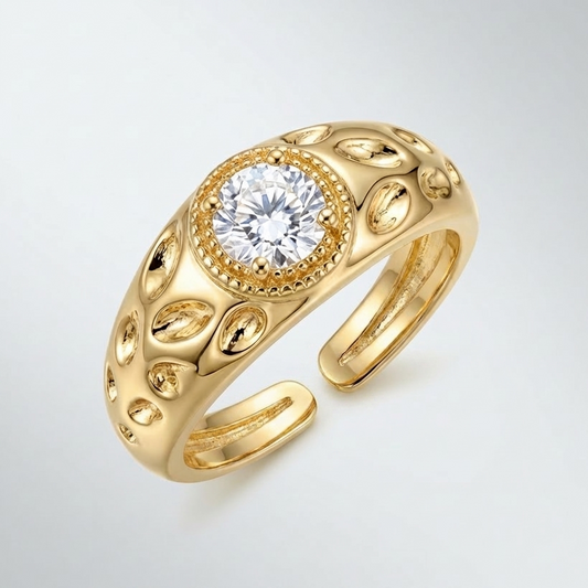 VINTAGE ZIRCON GOLD RING - (ADJUSTABLE)
