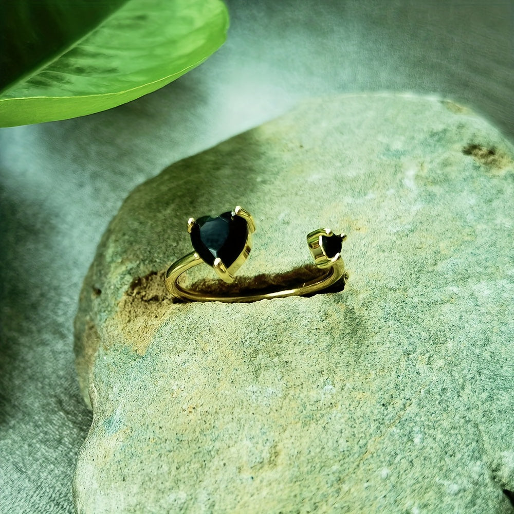 Timeless Obsidian Ring in a Minimalist Design