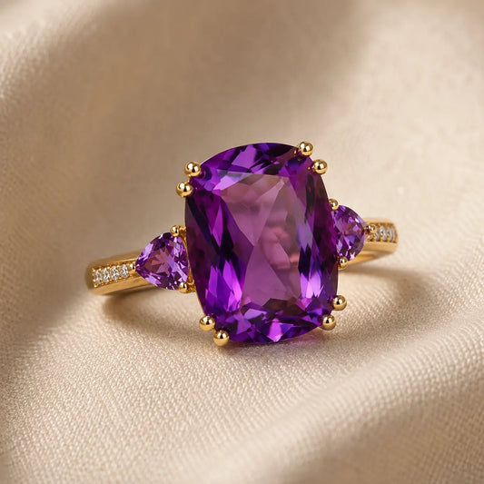 Udsøgt Guldring med Cubic Zirconia