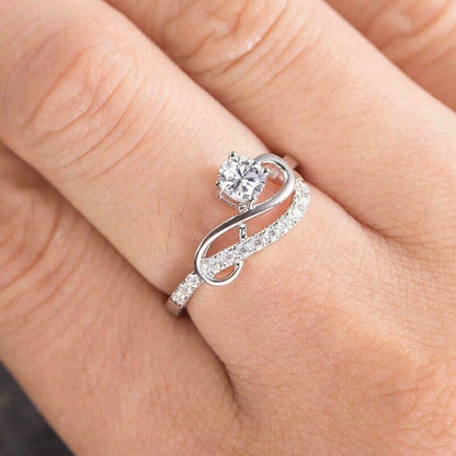 Hvidguld Infinity Hvirvel Bølge Moissanite Ring