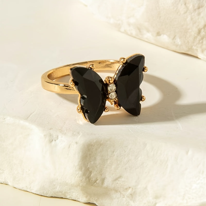 Exquisite Ring with Black Butterfly
