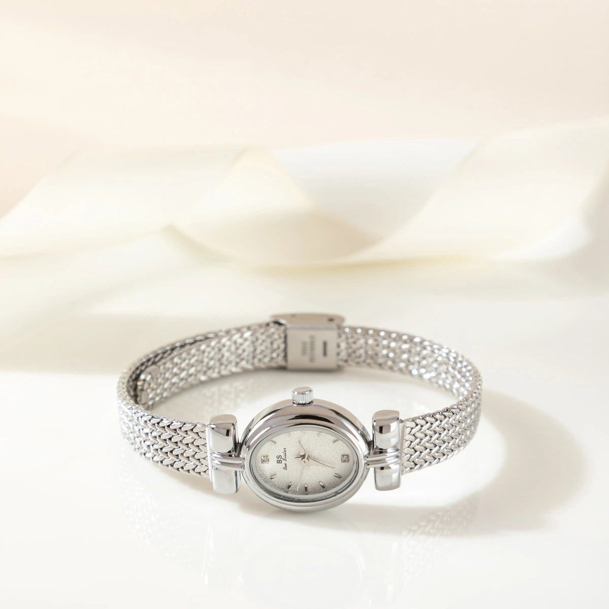 Selina Oval Guld