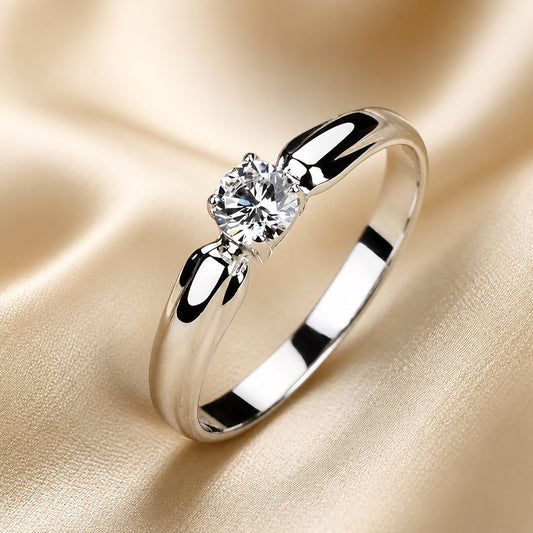 White gold ring with minimalist zirconia design