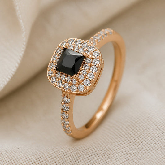 Firkantet sort onyx guldring
