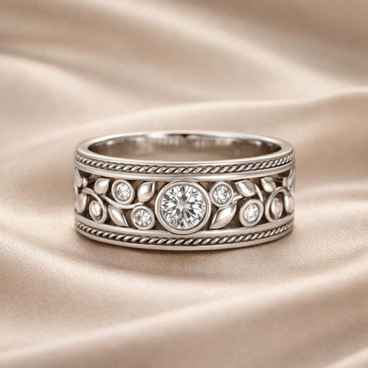 Exquisite white gold ring with cubic zirconia