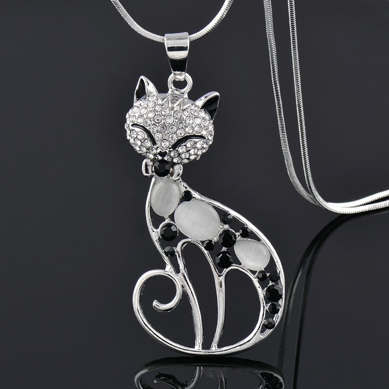 Cats of Love necklace in sterling silver and inlaid zirconia stones