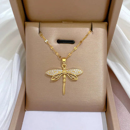 Crystal Dragonfly Necklace – A Symbol of Transformation and Beauty
