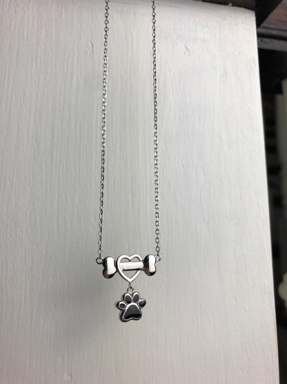 Delicious stainless steel collar for dog paws