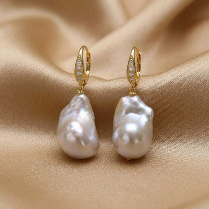 Baroque pearl hook earrings