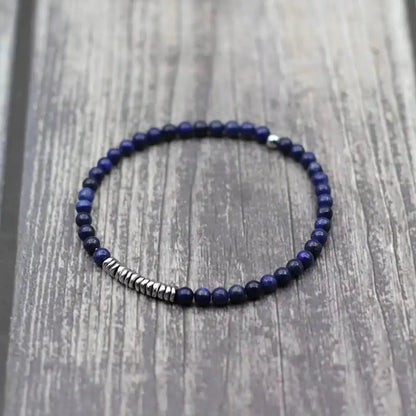 Tidløst armbånd af lavasten