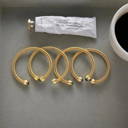 Vintage guld justerbart armbånd med sten