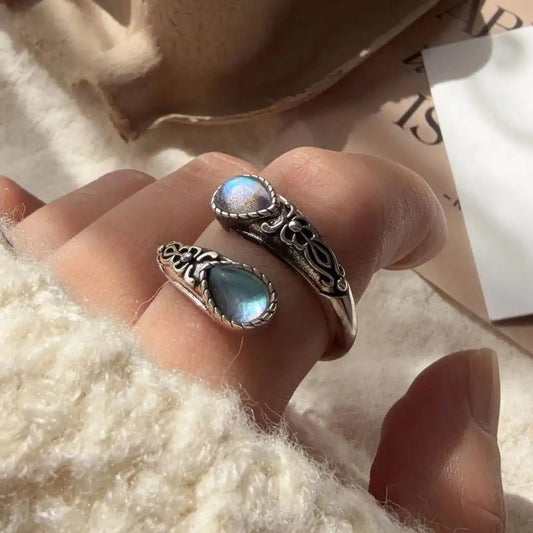 Vintage adjustable silver ring with blue stone