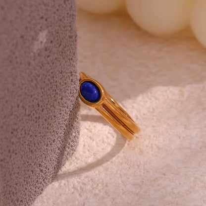 Vintage gold ring with natural stone