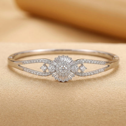 Timeless Luxury Ring with Zirconia