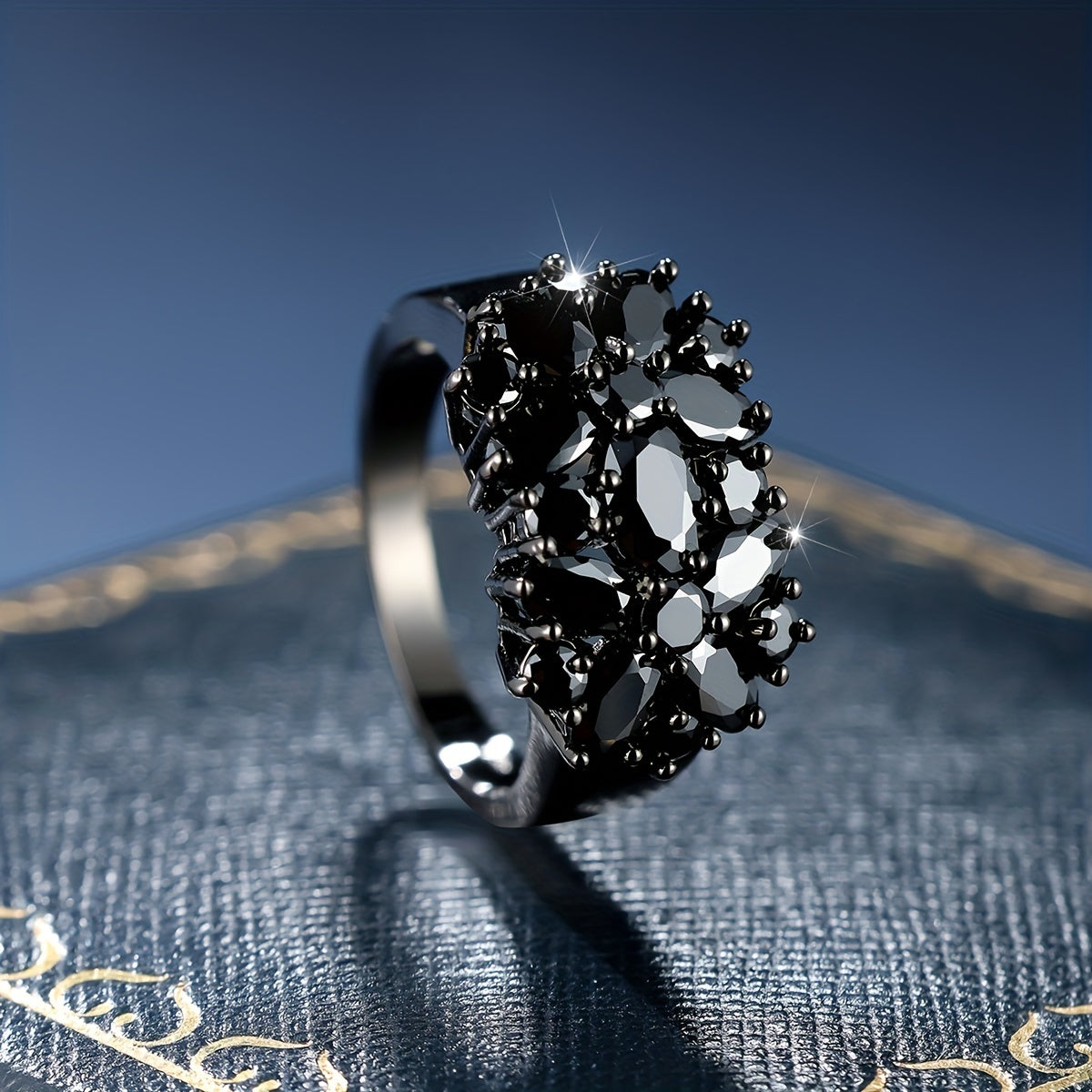 Sparkling black zirconia ring
