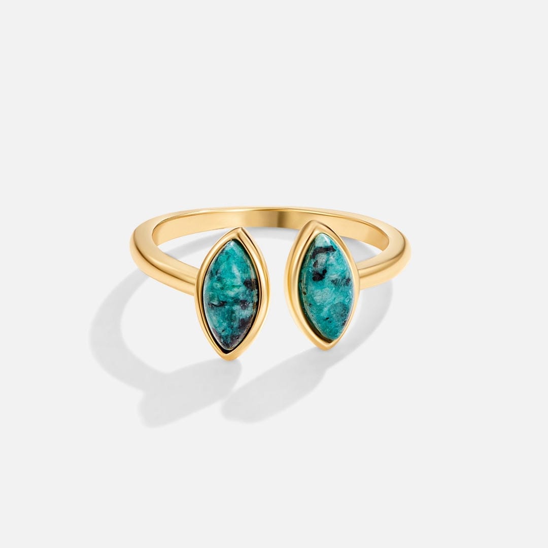 Adjustable Luxe Emerald Ring with Wrap